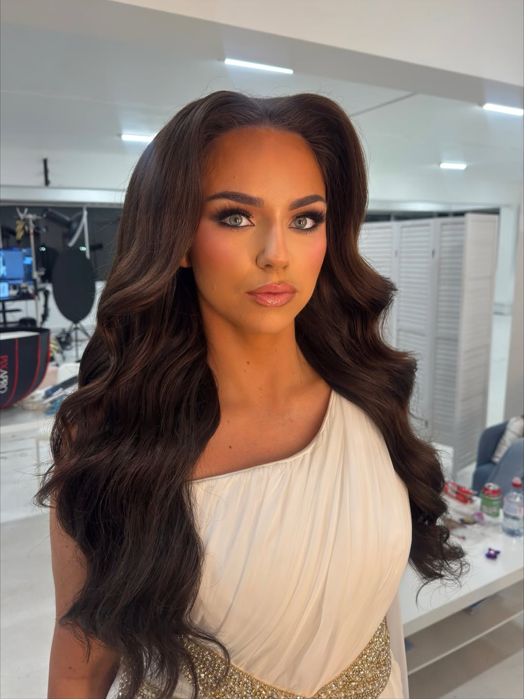 Glamorous Long Loose Waves with Deep Side Part