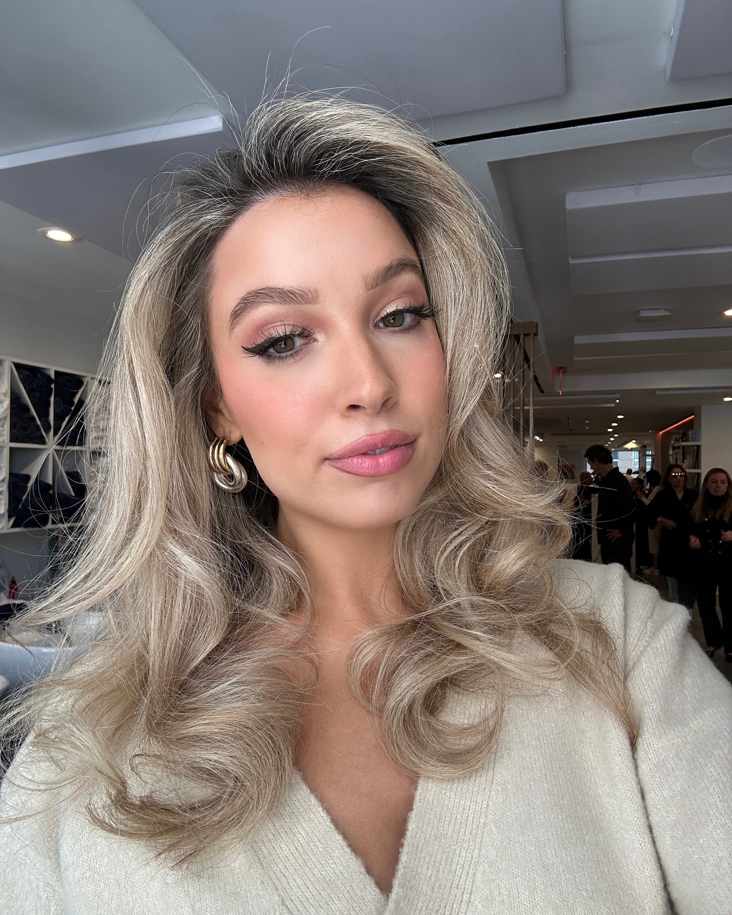 Light-Ash Balayage with Glamorous Waves