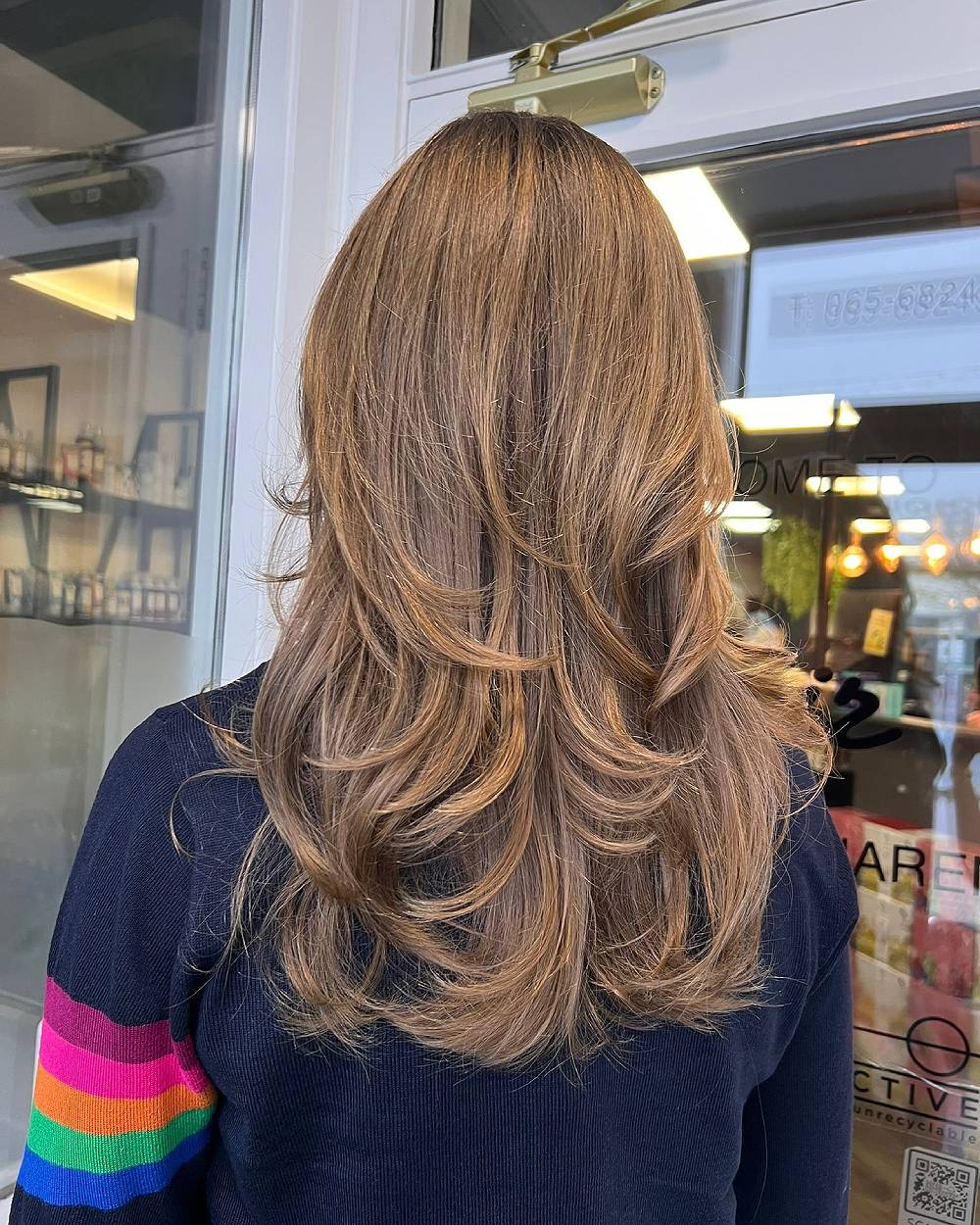 Radiant Long Butterfly Layers with Soft Waves