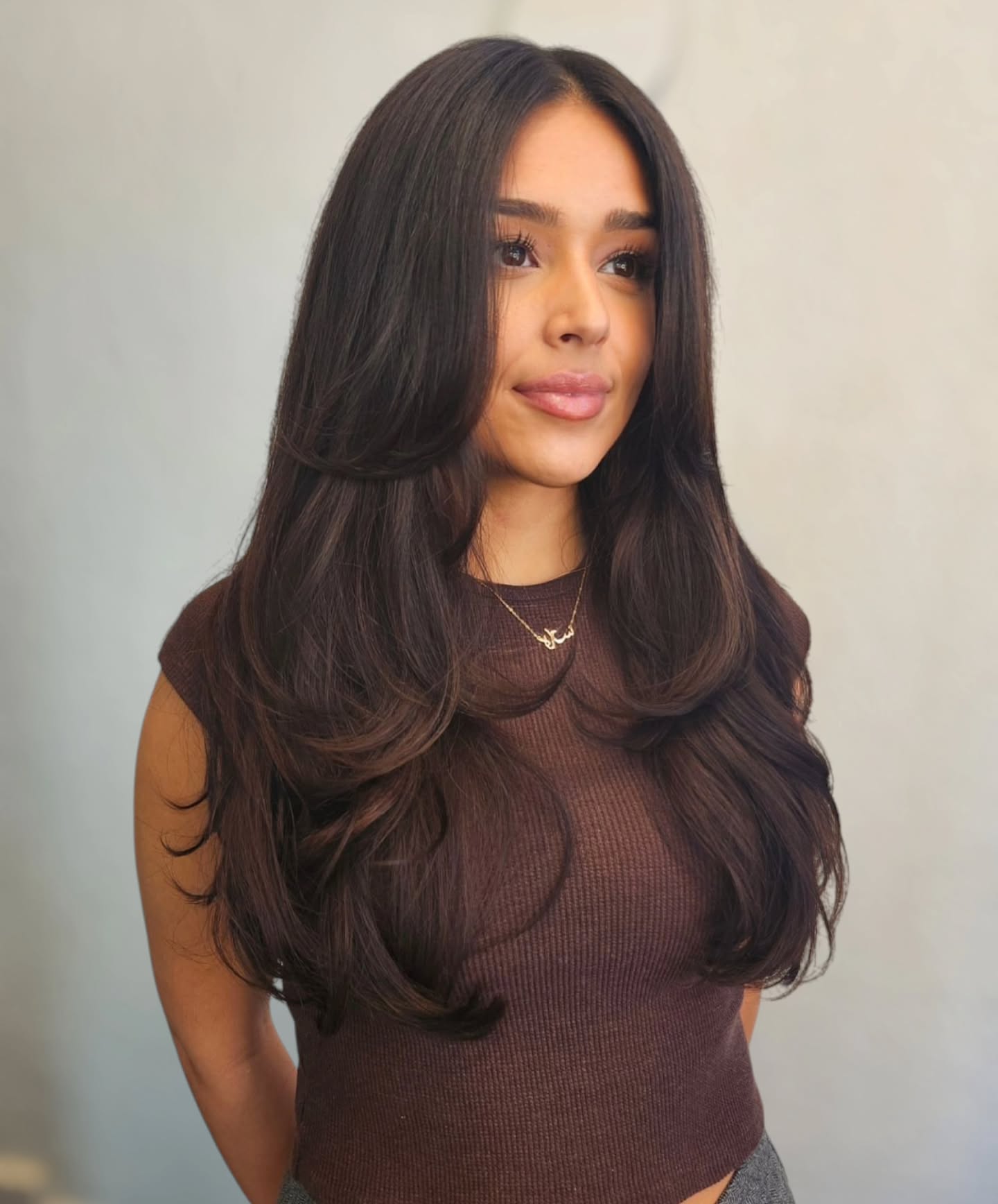 Rich Chestnut Waves with Lustrous Layers