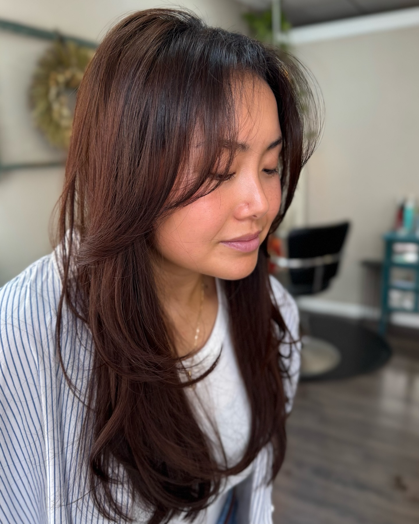 Soft Layered Butterfly Cut with Subtle Face-Framing Layers