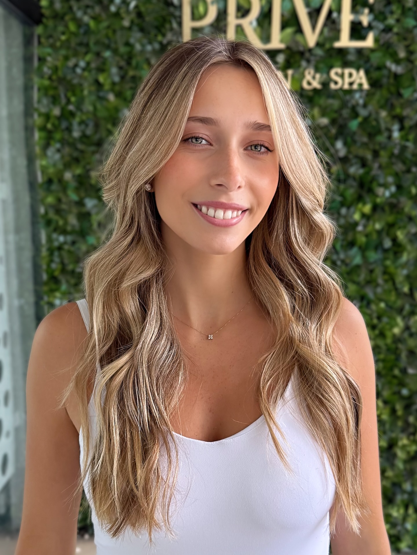 Warm Beige Balayage on Soft Waves