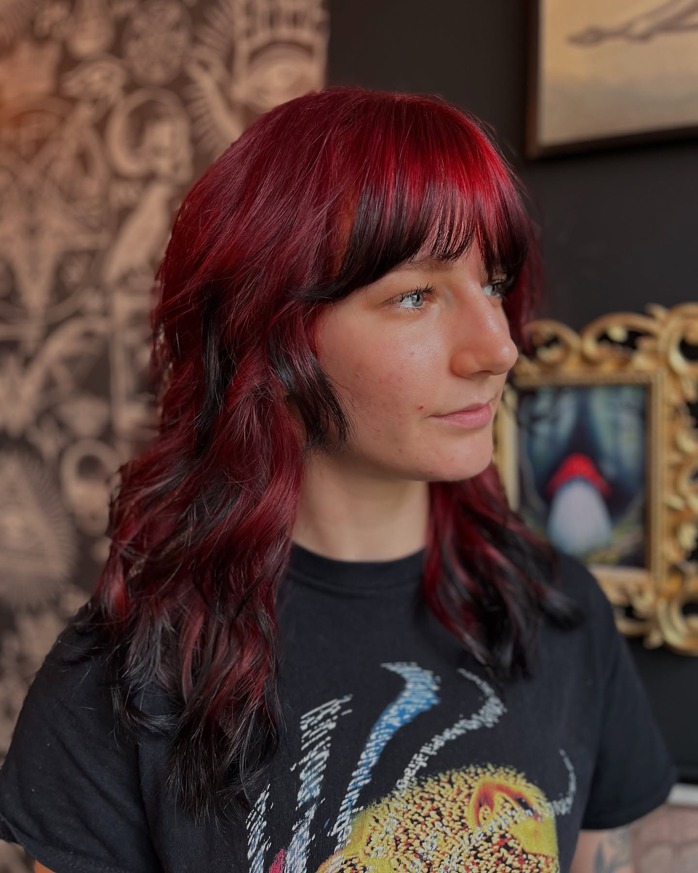Bold Crimson Waves with Black Undertones