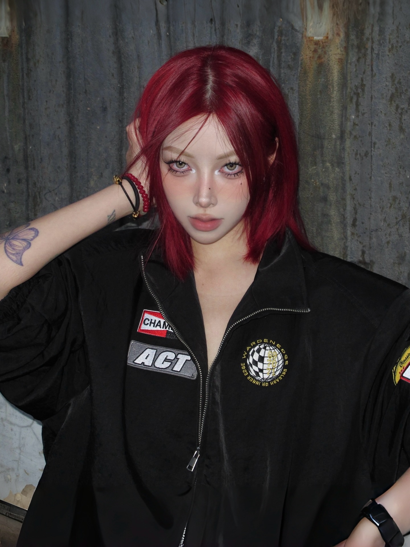 Fiery Red Textured Bob with Face-Framing Layers