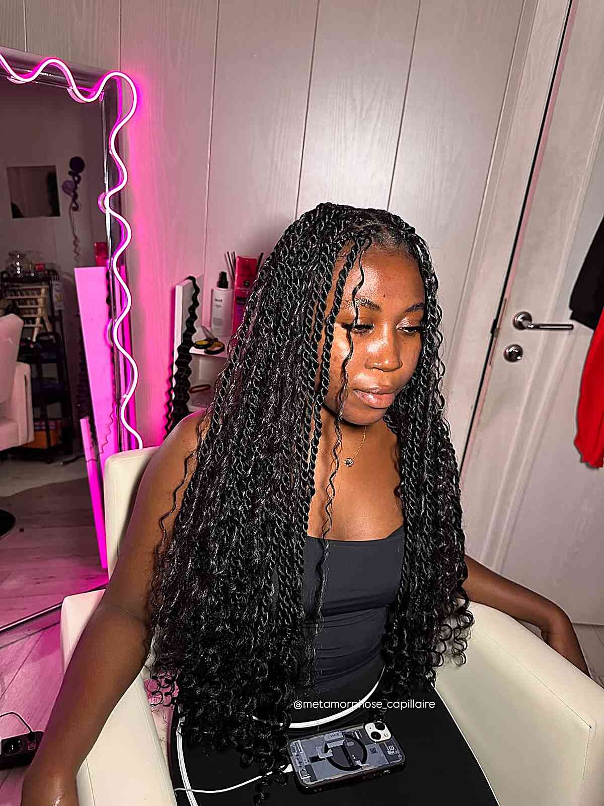 Long Protective Twists with Defined Curls