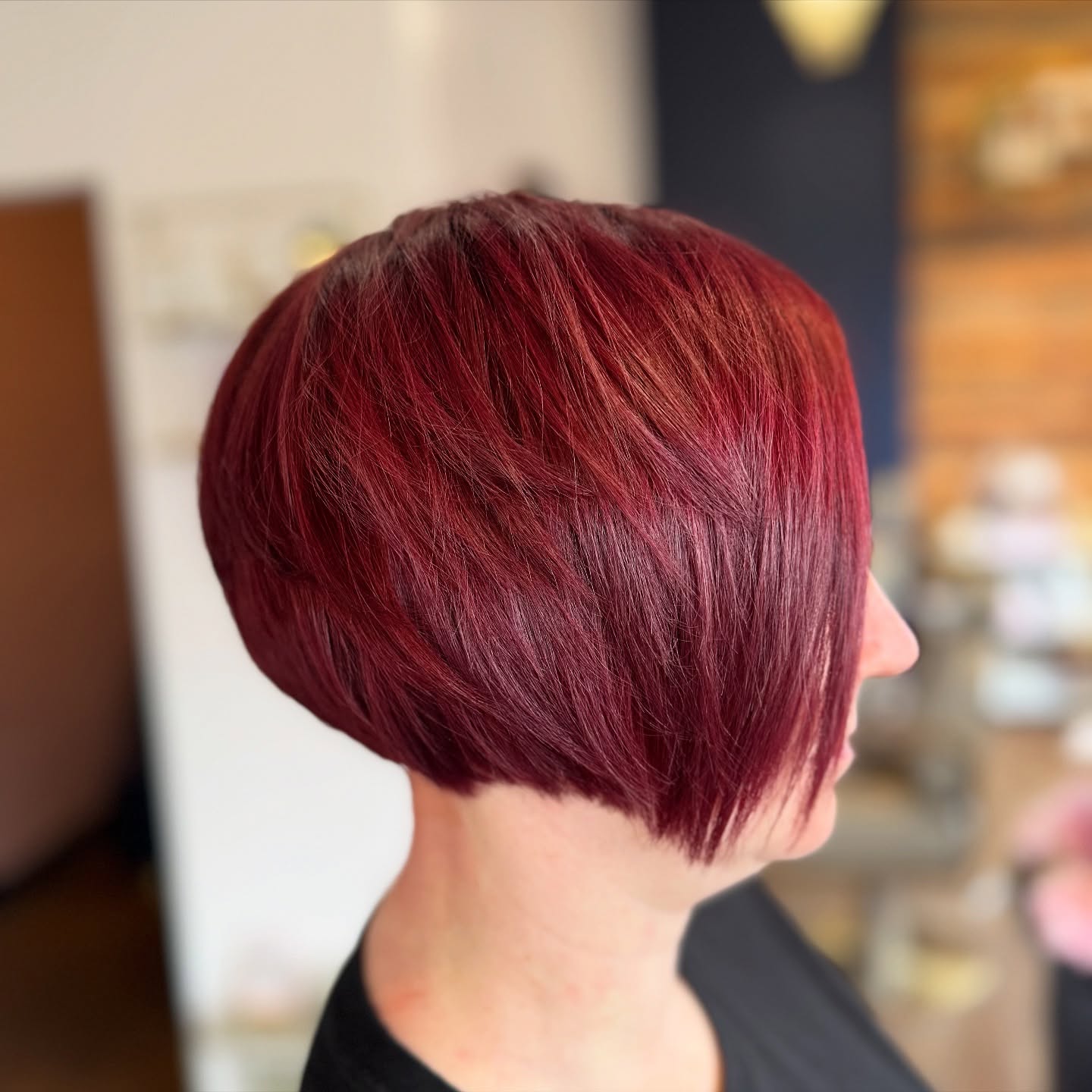 Sleek Auburn Stacked Bob with Precision Cut