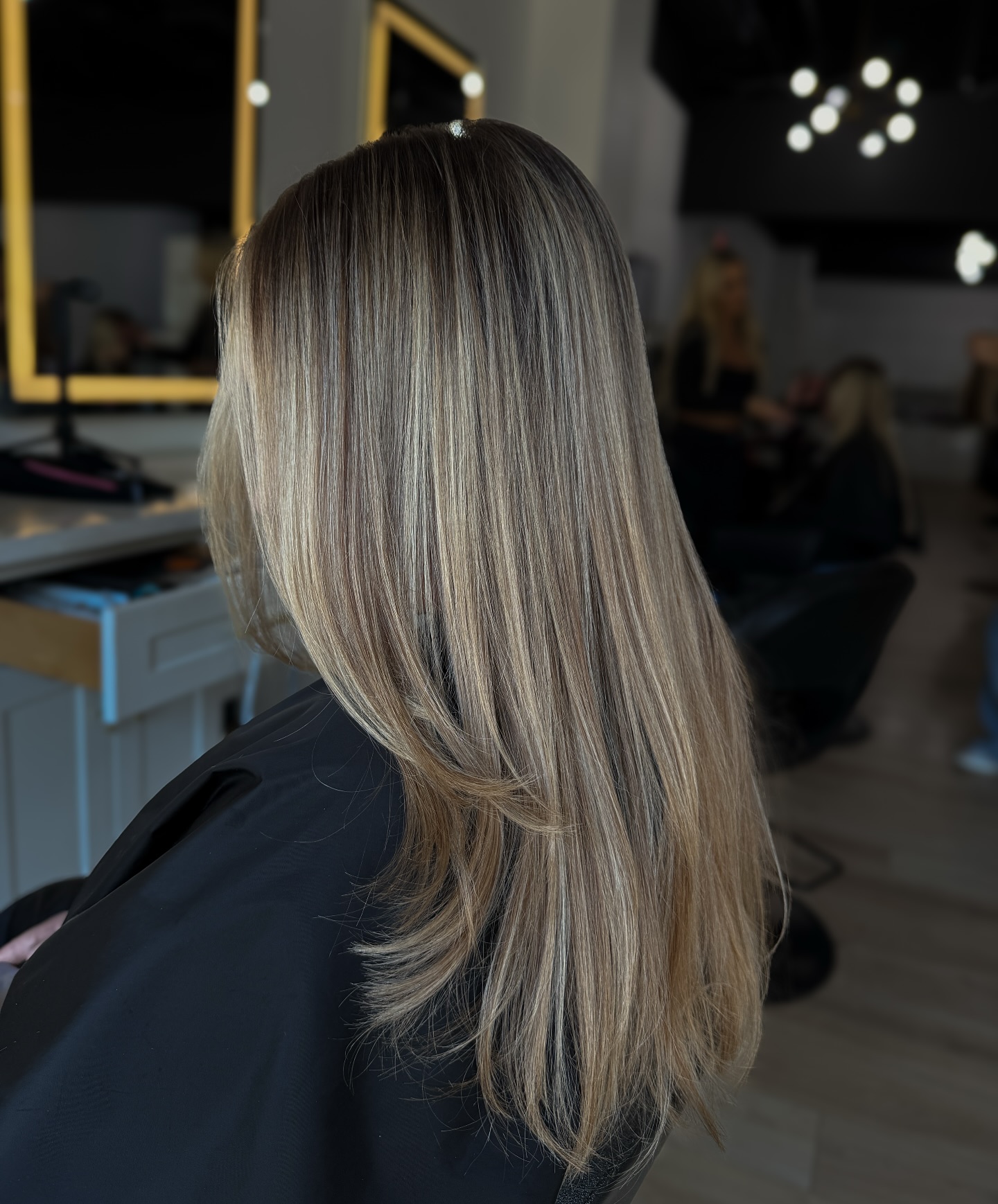Light Blonde Lowlights with Subtle Dimension