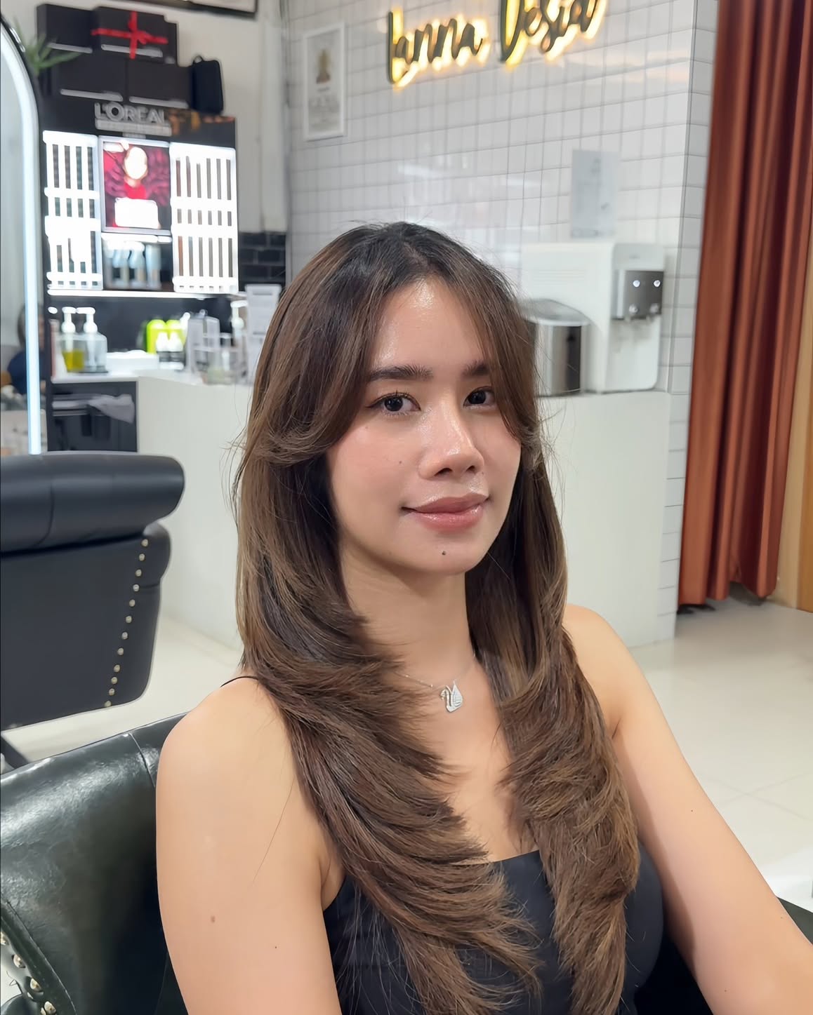 Cascading Chestnut Waves for Oval Faces