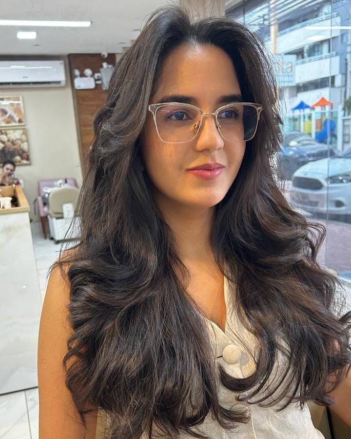 Flowing Chocolate Waves with Seamless Layers