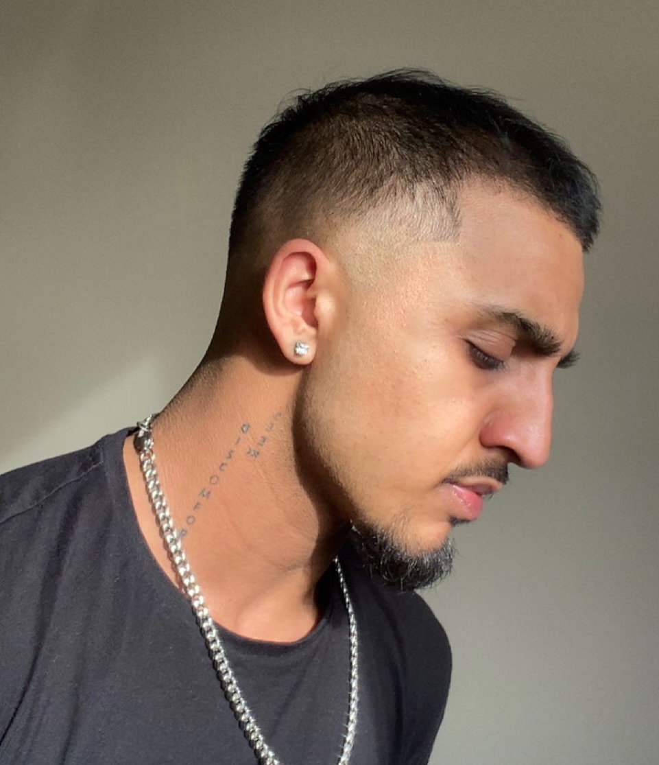 Sharp Fade with Detailed Contour Line