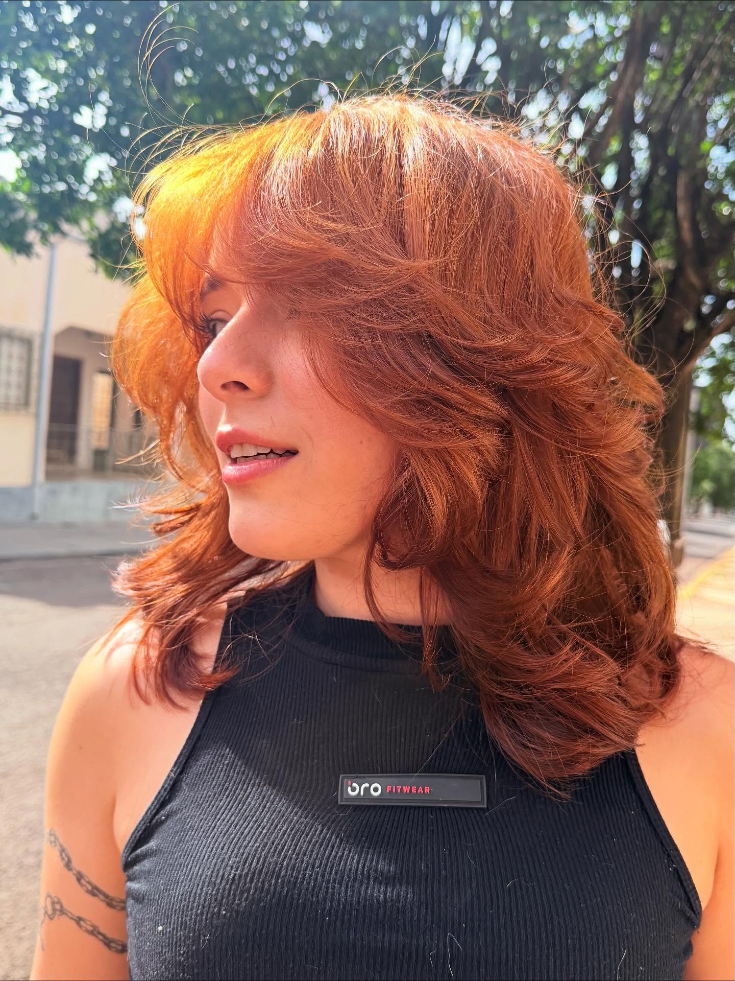Vibrant Copper Layered Waves with Subtle Fringe
