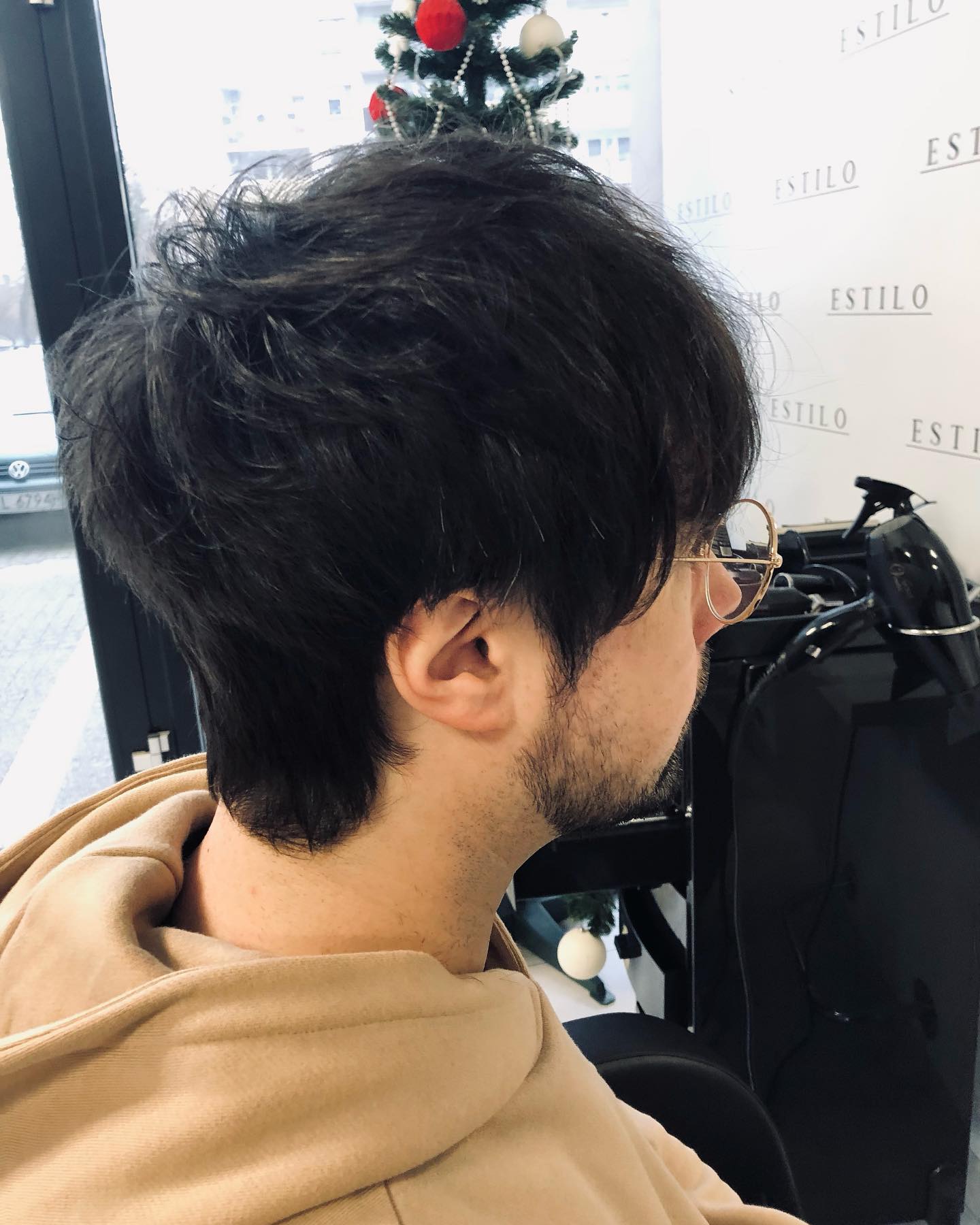 Windswept Textured Crop with Subtle Undercut