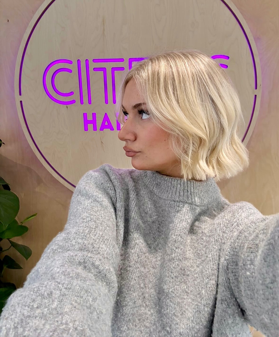 Soft Blonde Bob with Gently Tousled Waves