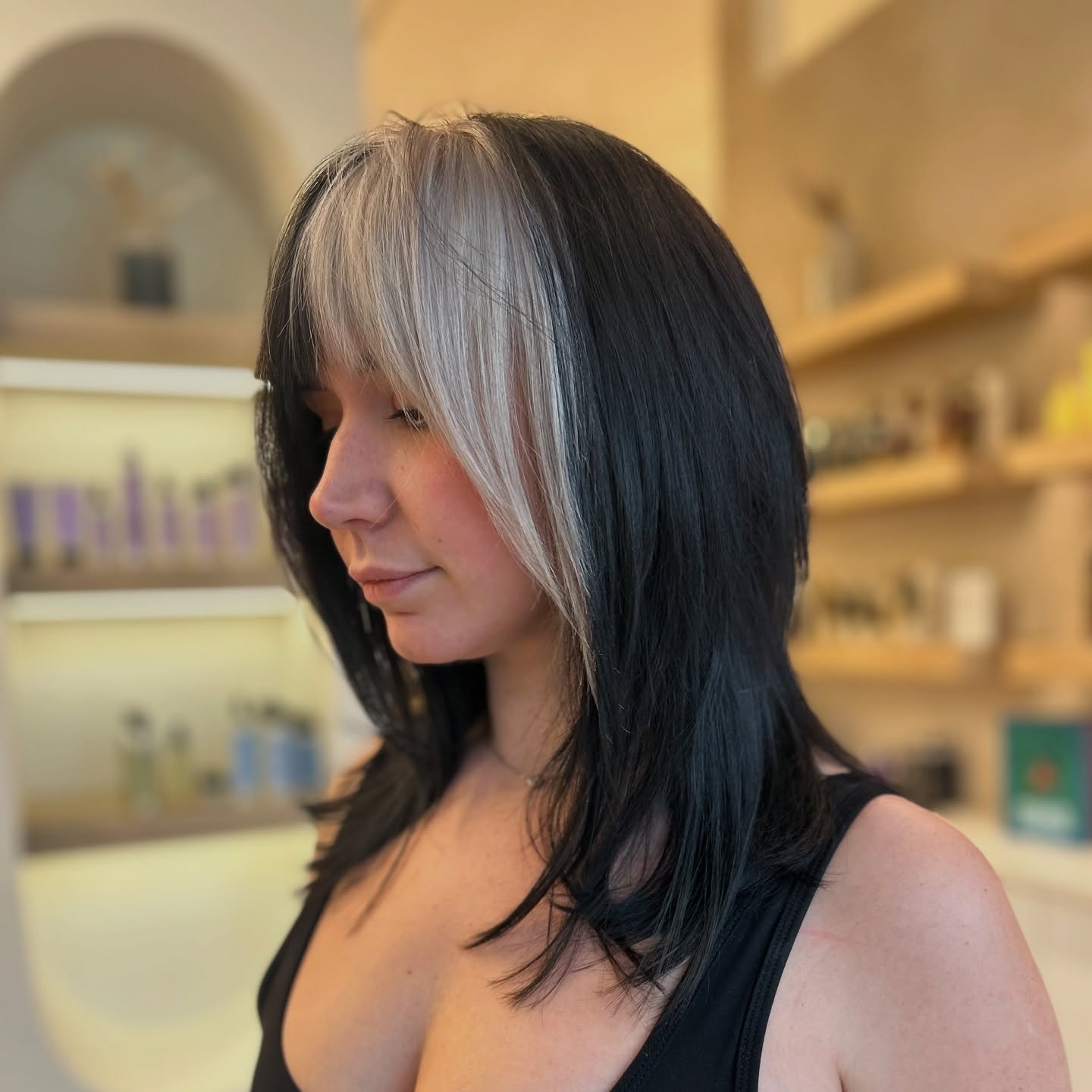 Stark Contrasting Dual-Tone Layered Cut