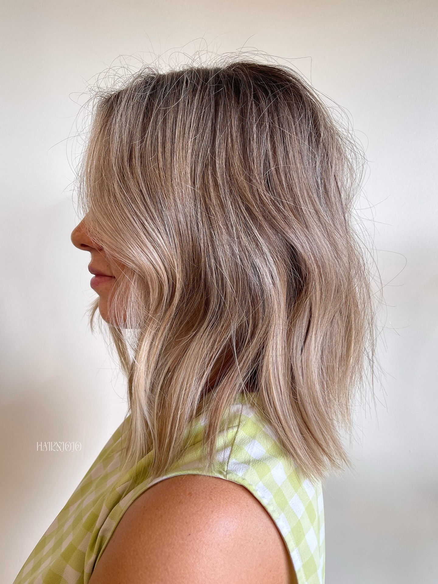 Textured Ash-Blonde Lobs with Soft Waves
