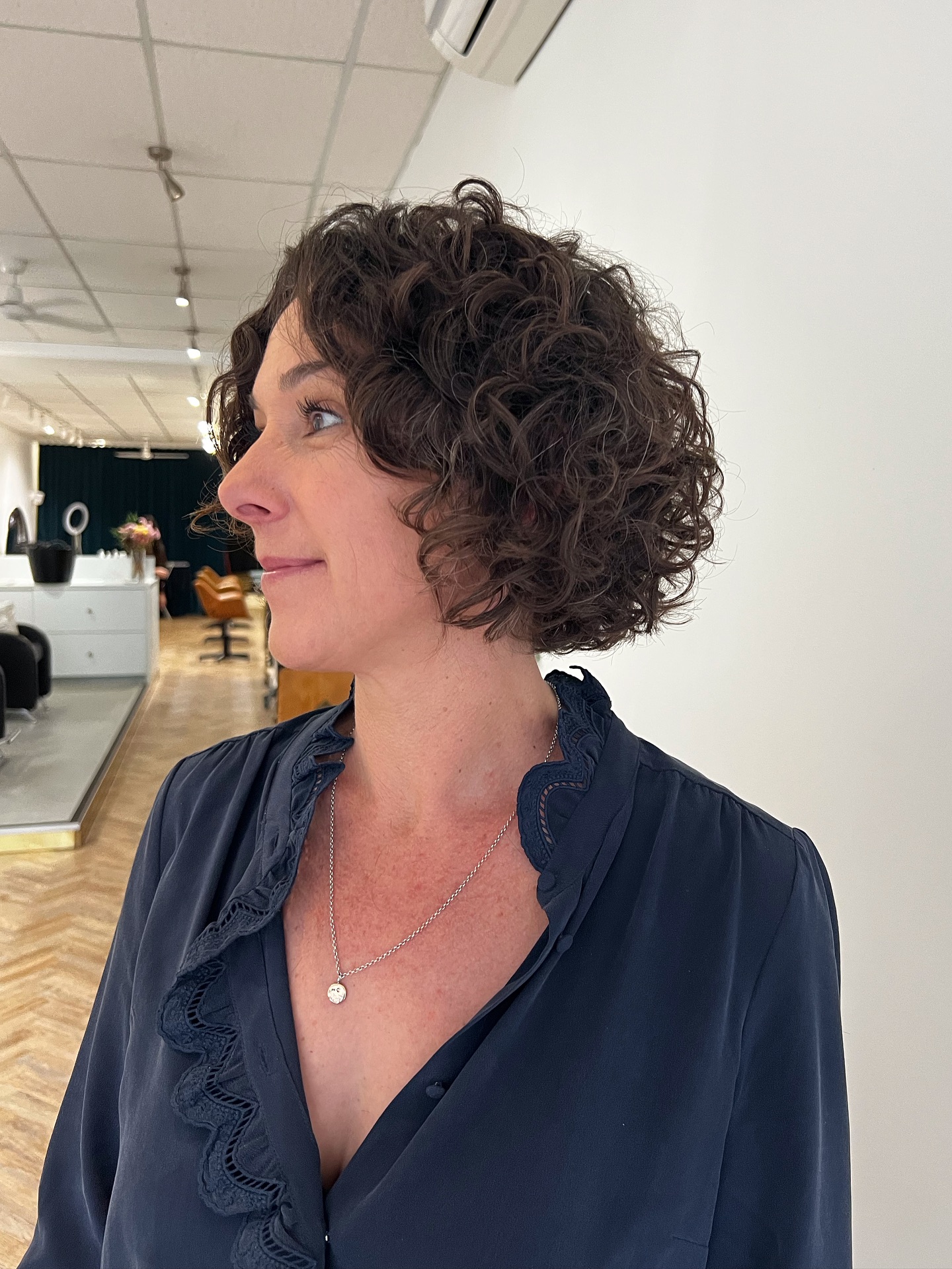 Chic Curly Bob with Soft Layers