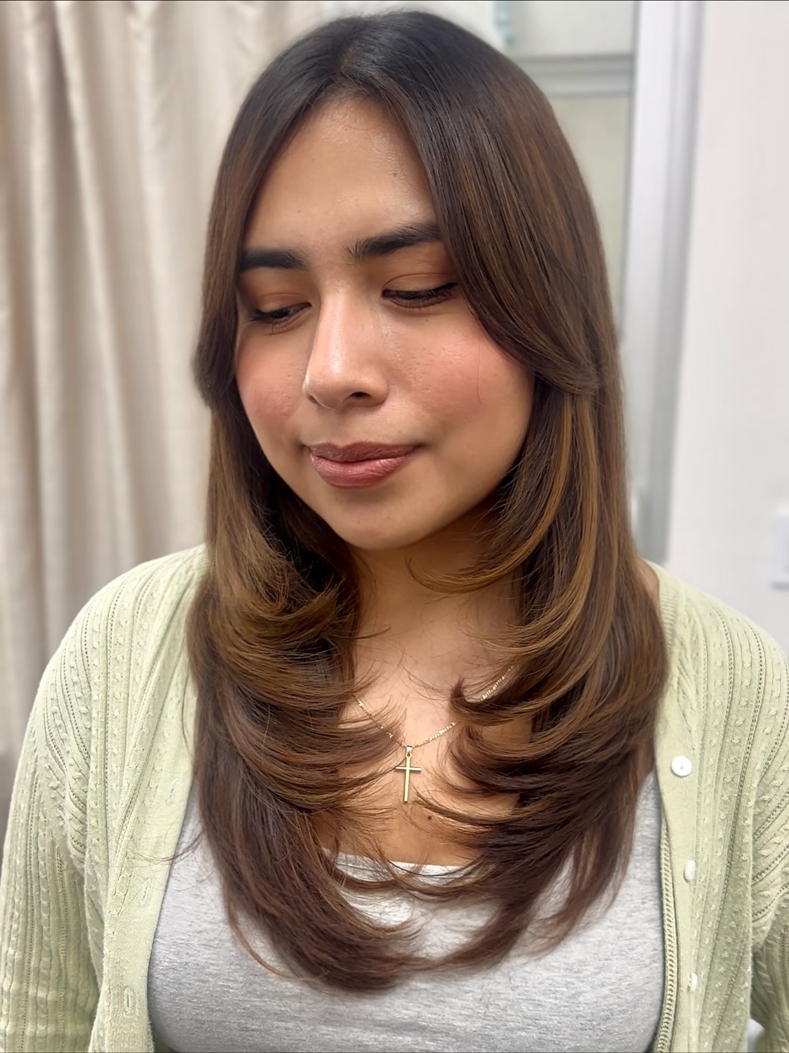 Chic Brunette Layers with Sculpted Ends