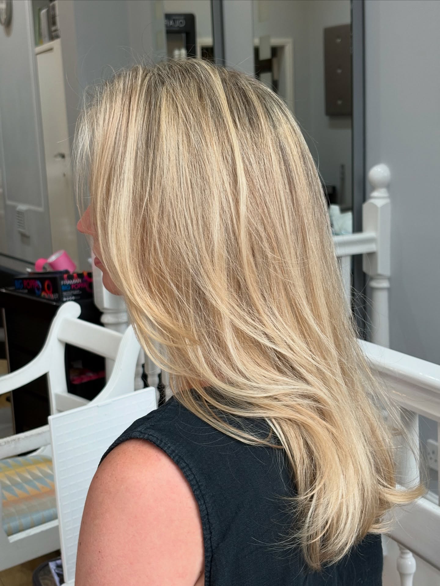 Chic Long Layered Cut with Soft Movement