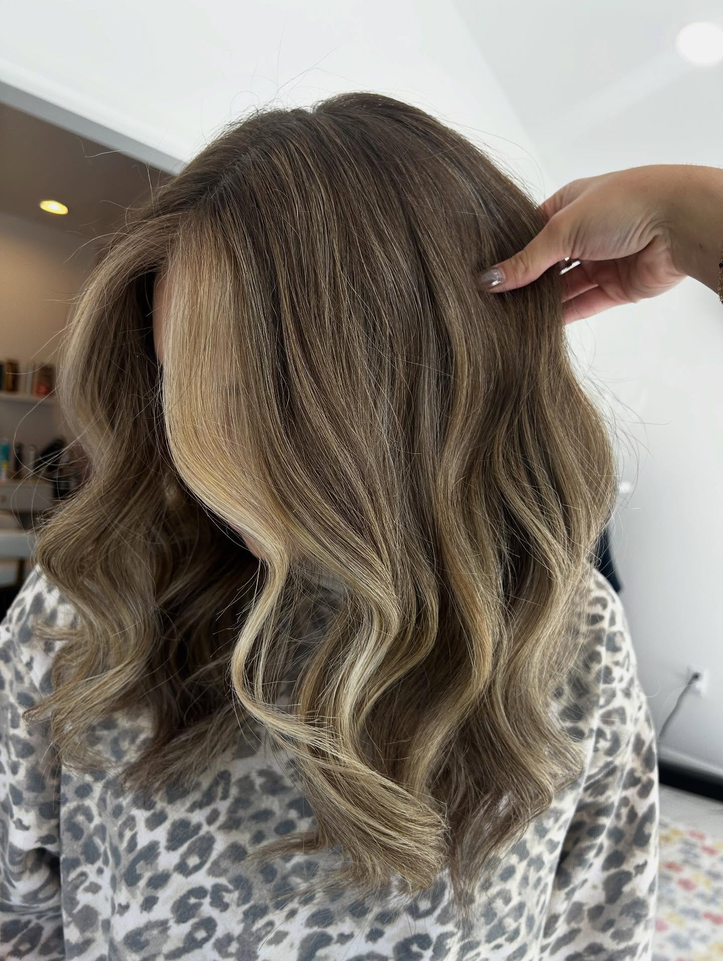 Subtle Sandy Blonde Highlights with Soft Waves
