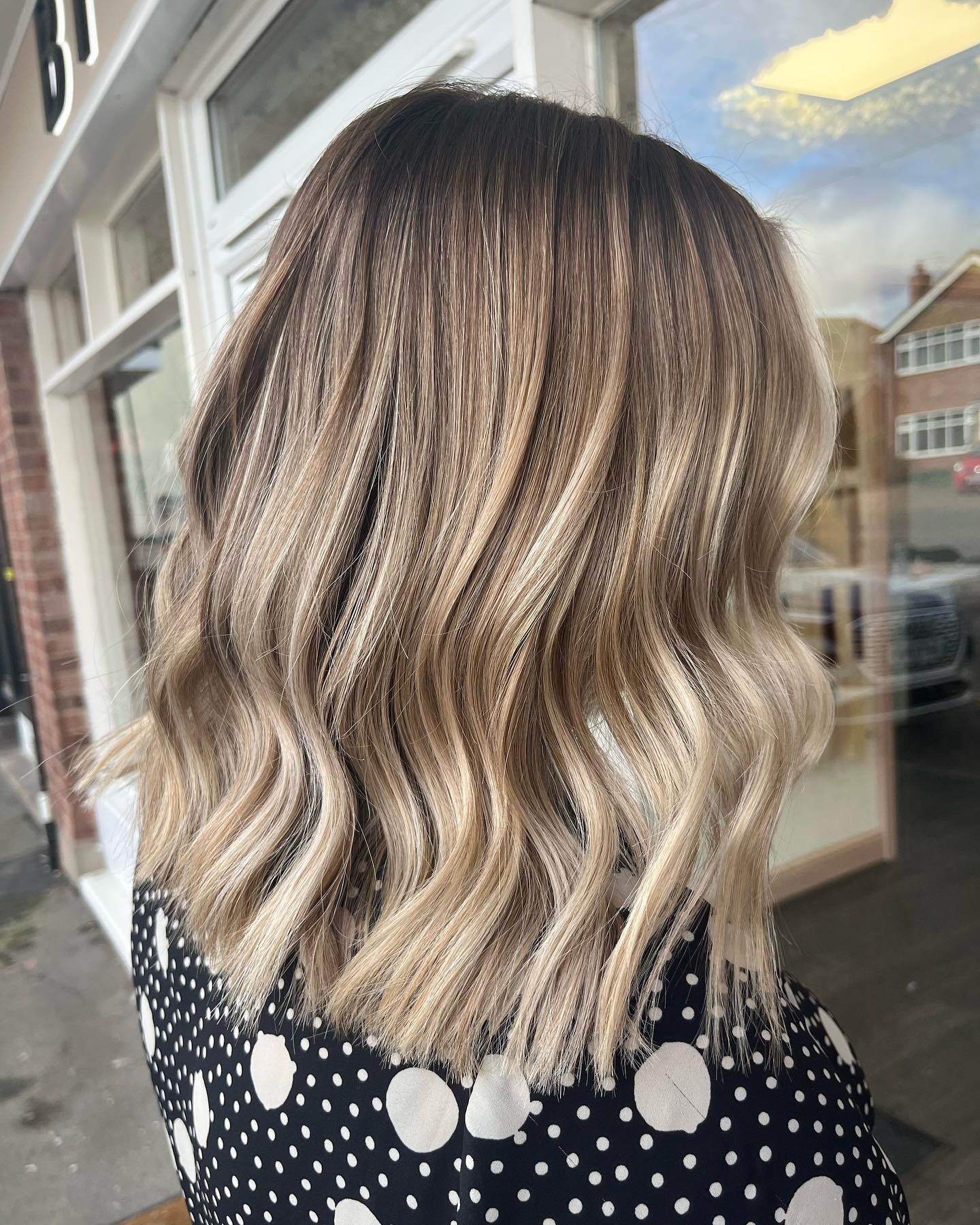 Beachy Bronde Lob with Soft Texture
