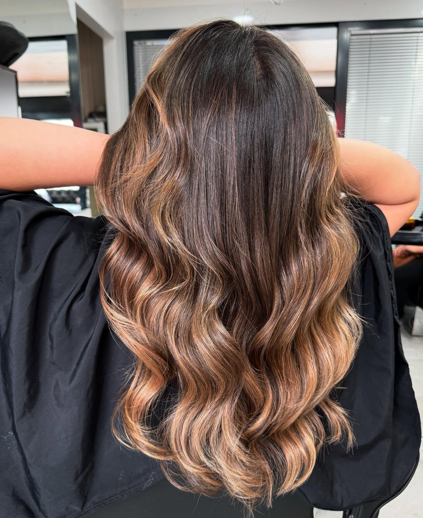 Cascading Caramel Waves on Deep Brunette Base