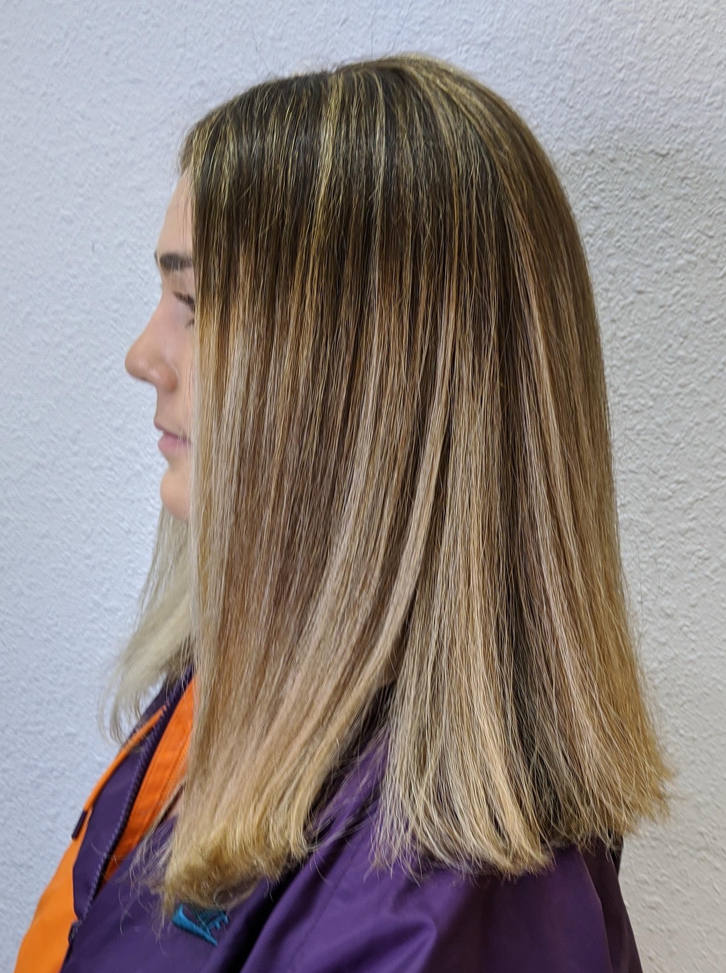 Subtle Blonde Balayage on Straight Medium Hair
