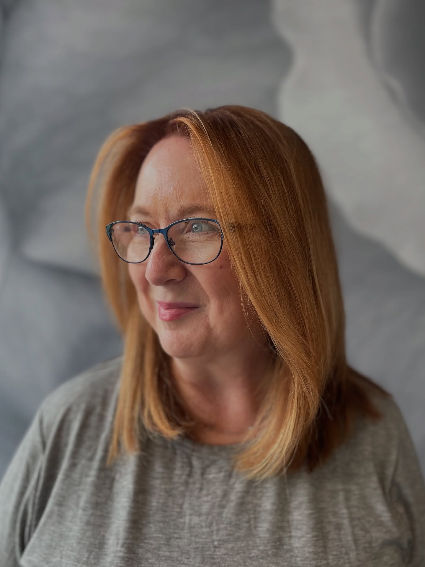 Warm Copper Medium-Length Cut with Gentle Layers