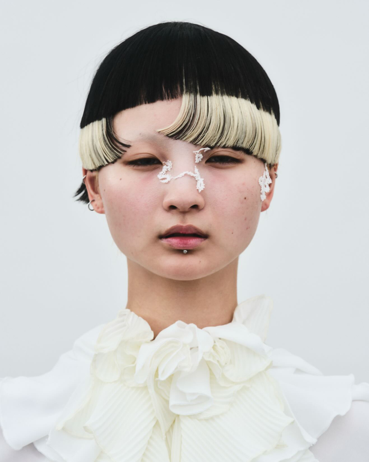 Avant-Garde Bicolor Bowl Cut