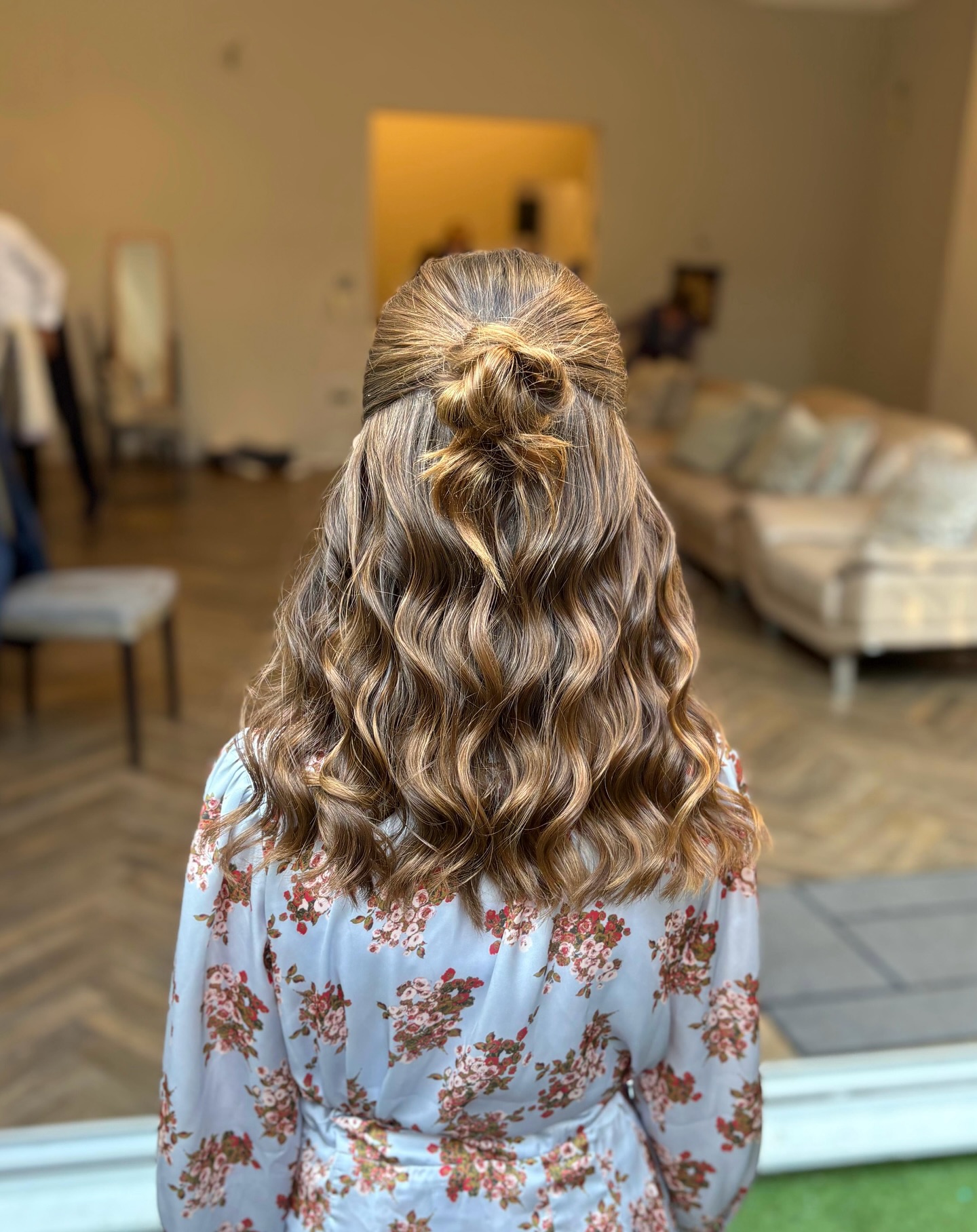 Chic Cinnamon Swirl Half-Up Twist