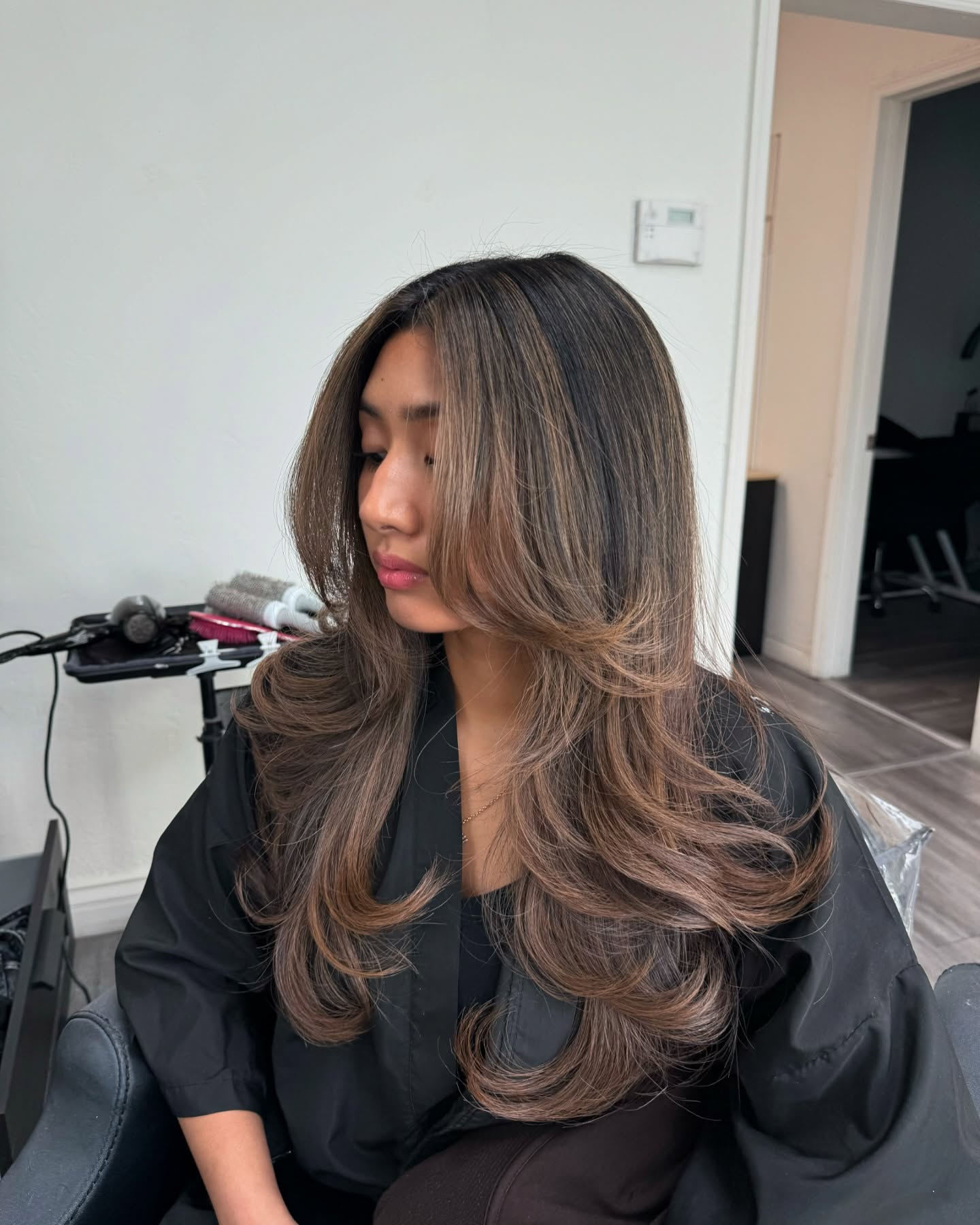 Luxurious Bronde Layers with Soft Movement
