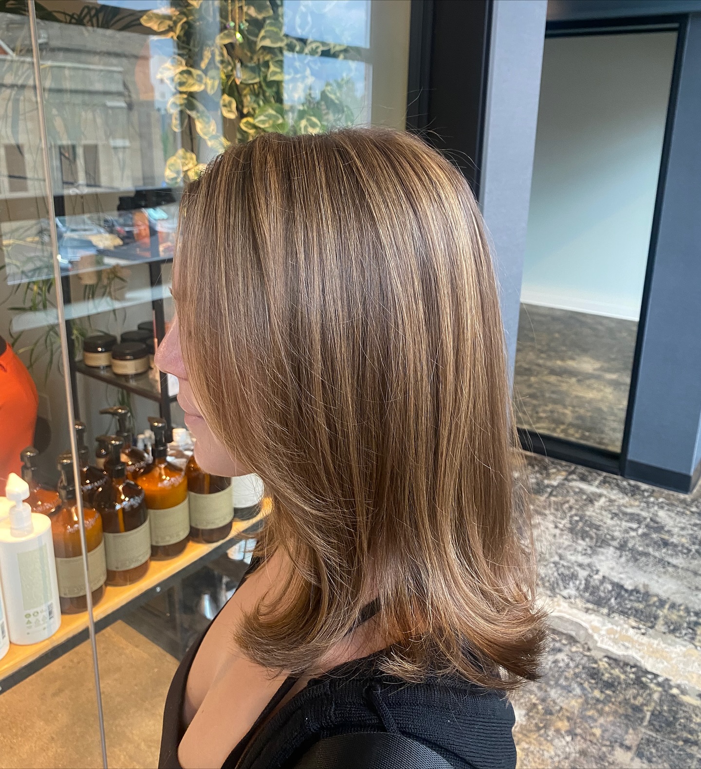 Radiant Mid-Length Layered Cut with Soft Movement