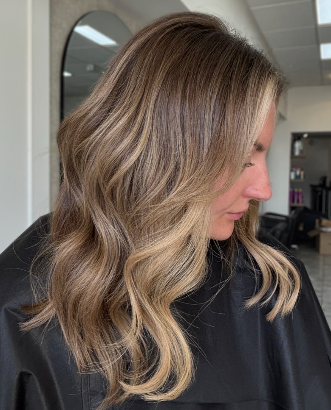 Soft Layered Bronde Waves