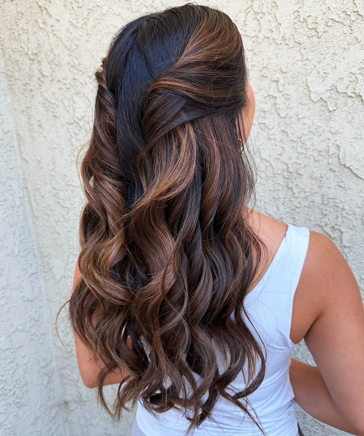 Sultry Chestnut Waves with Elegant Side Sweep