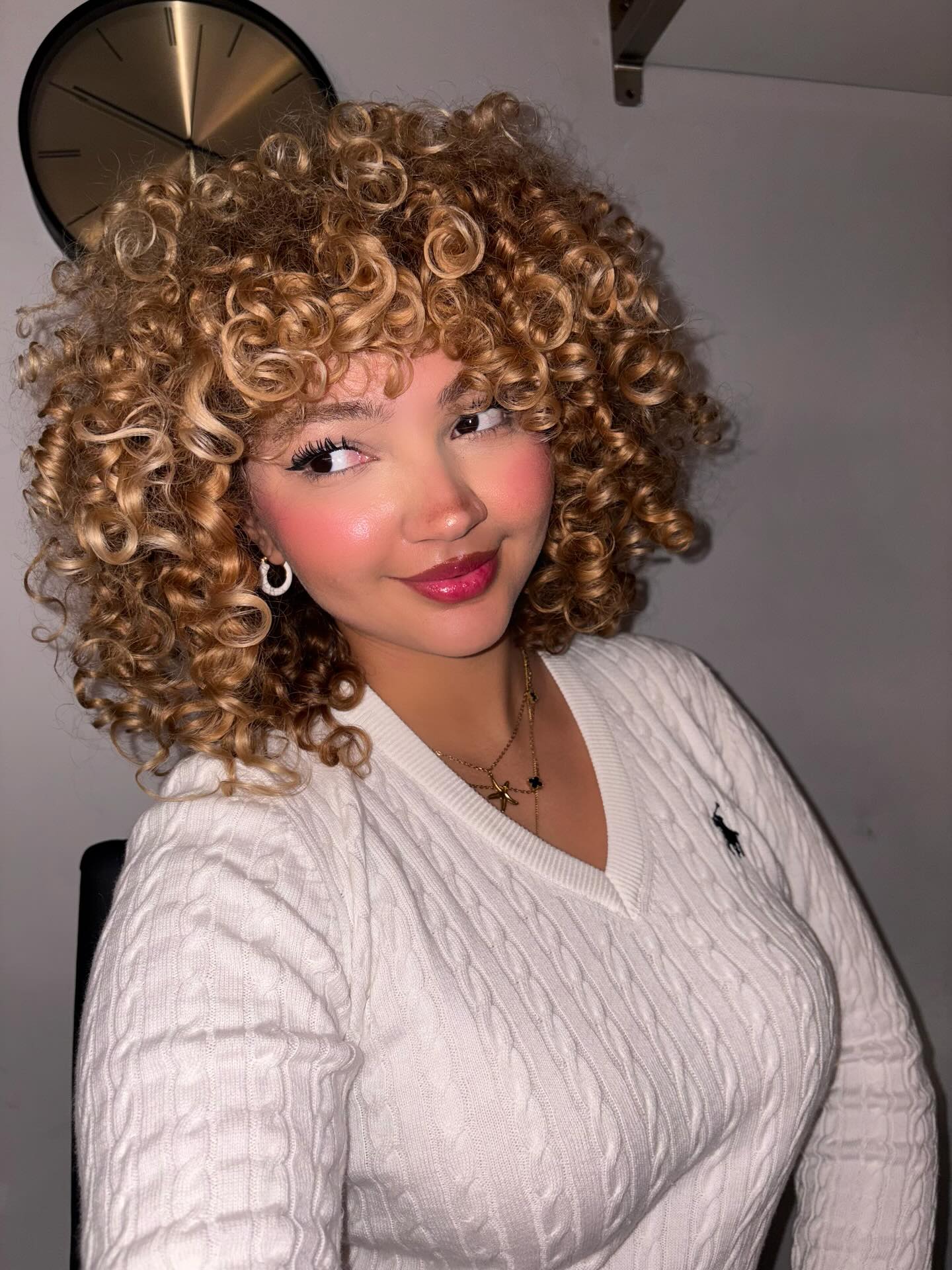 Bouncy Blonde Bob with Defined Curls