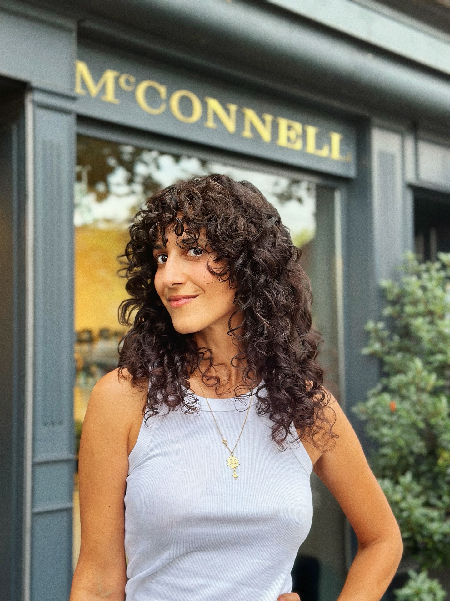 Chic Curly Wolf Cut with Soft Layers