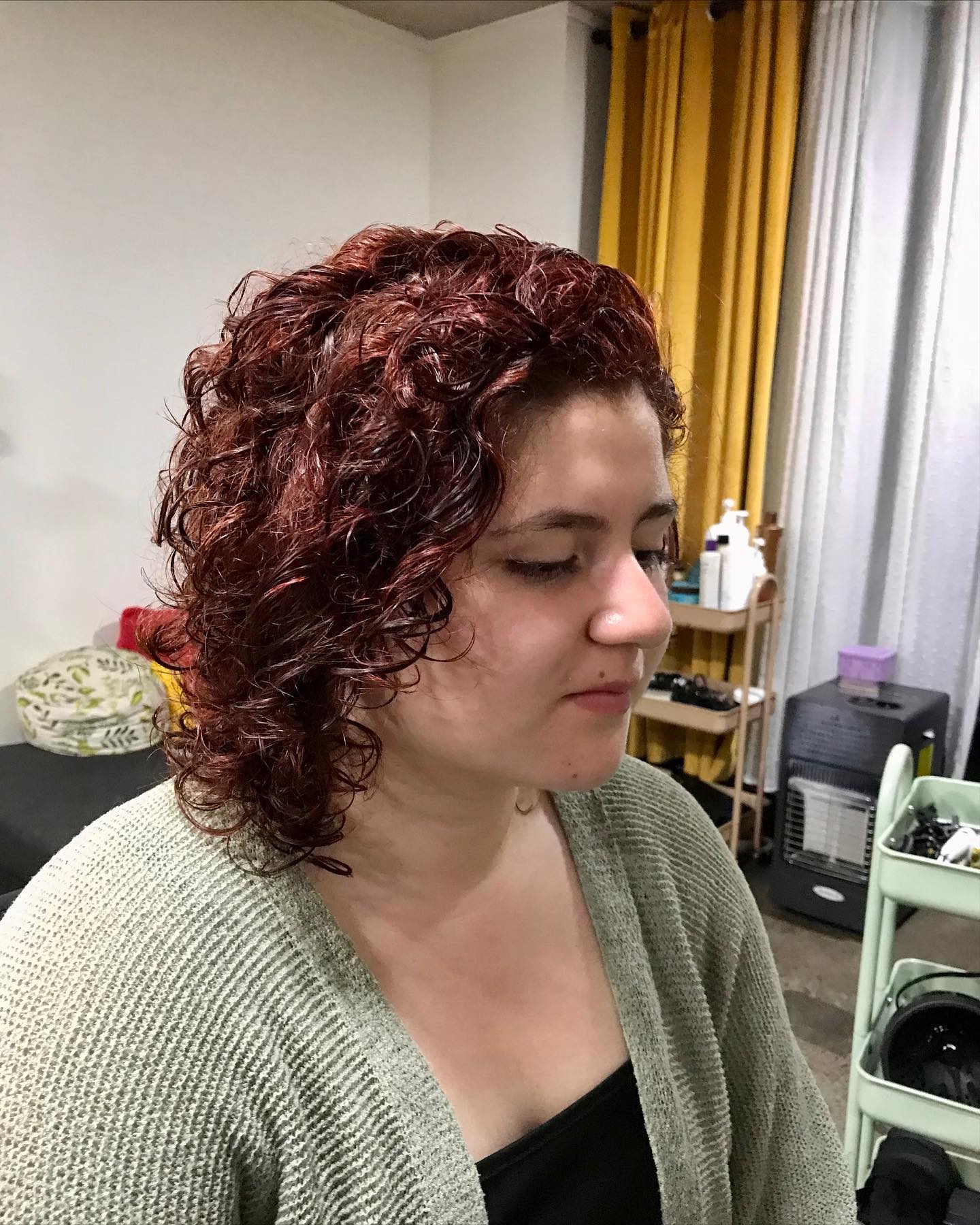 Lustrous Auburn Curls with Gentle Lowlights