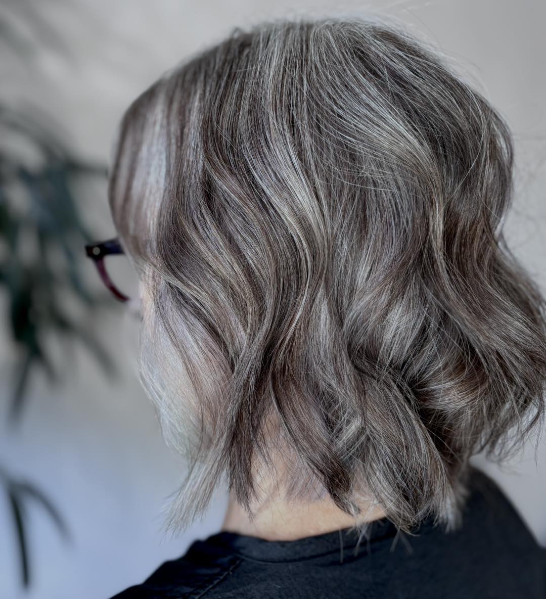 Modern Tousled Grey Bob with Subtle Layers