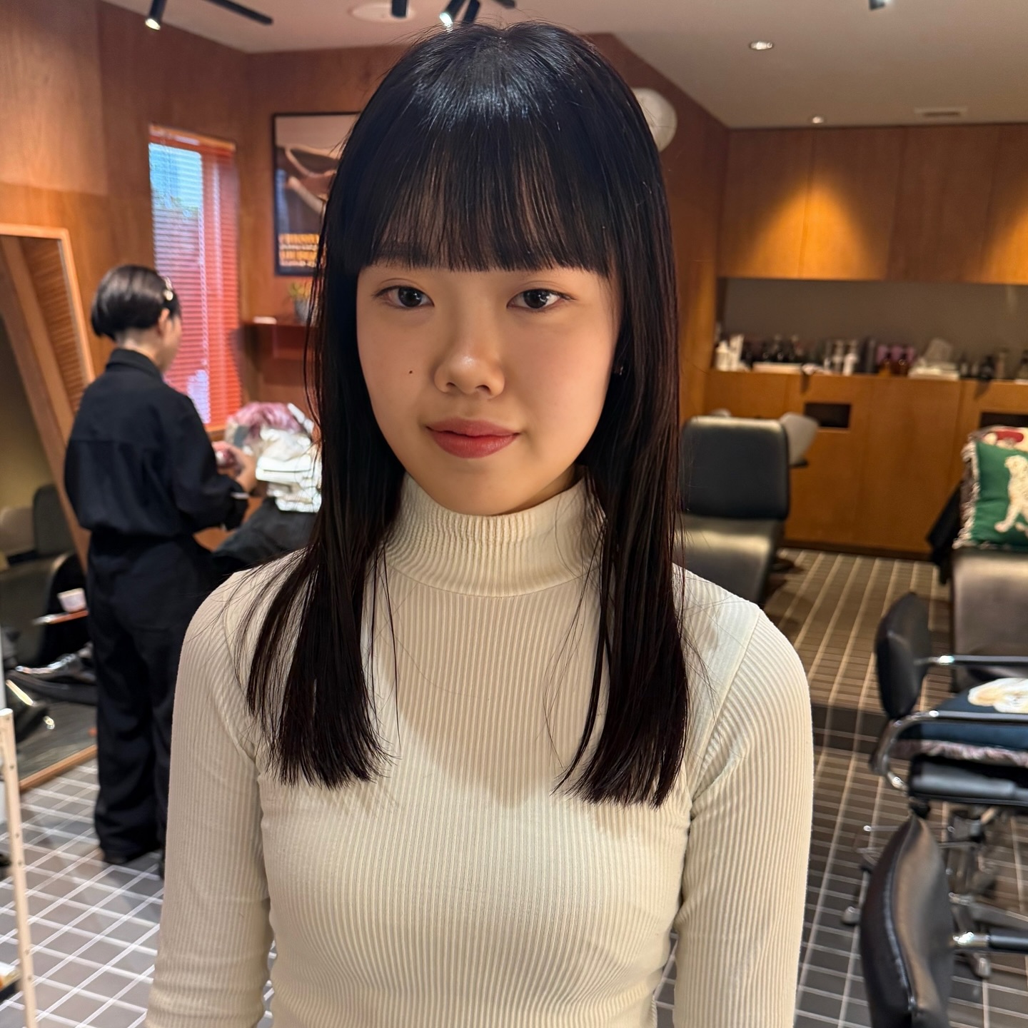 Sleek Straight Cut with Bold Blunt Bangs