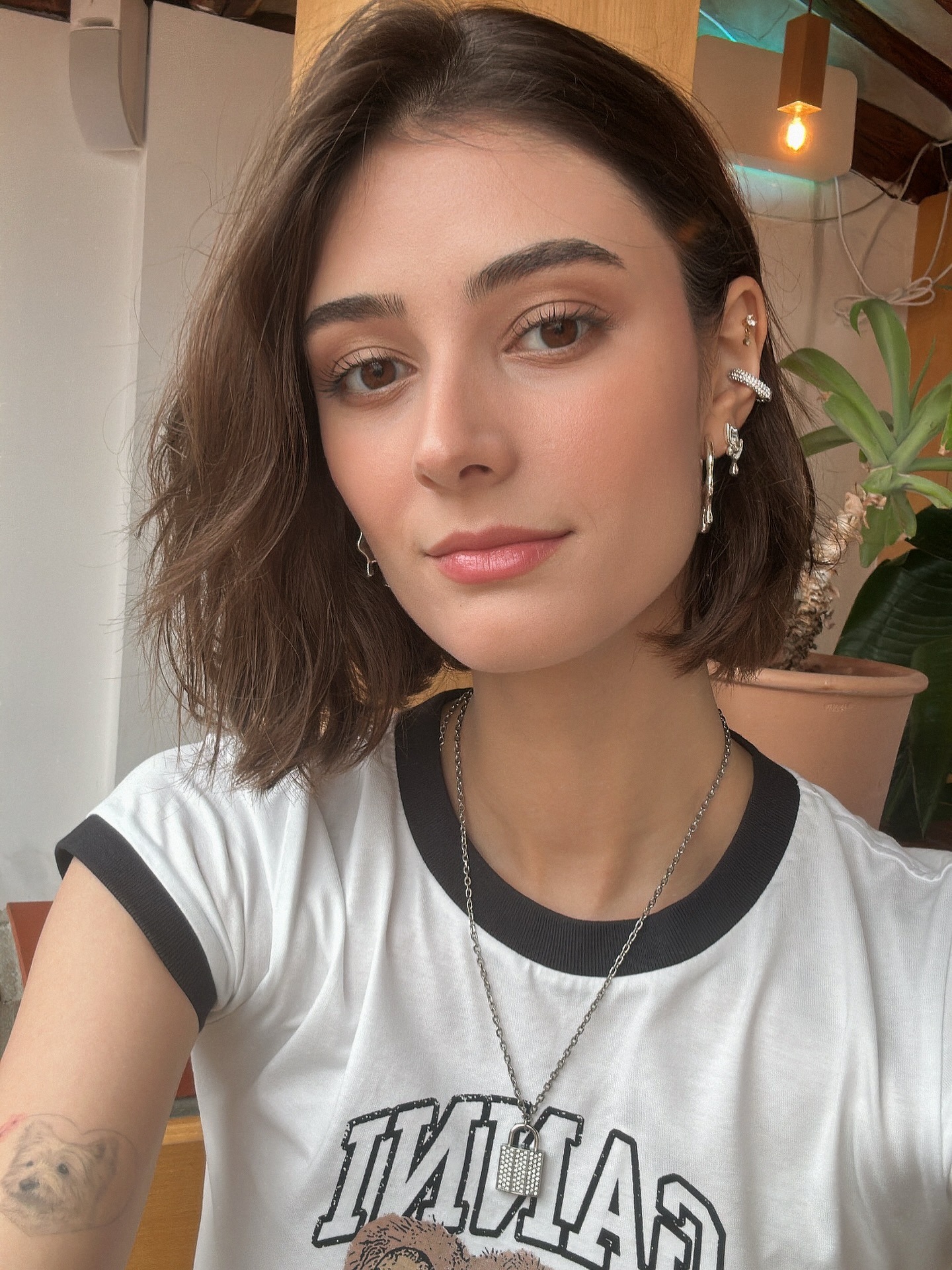 Subtle Chestnut Bob with Soft Waves