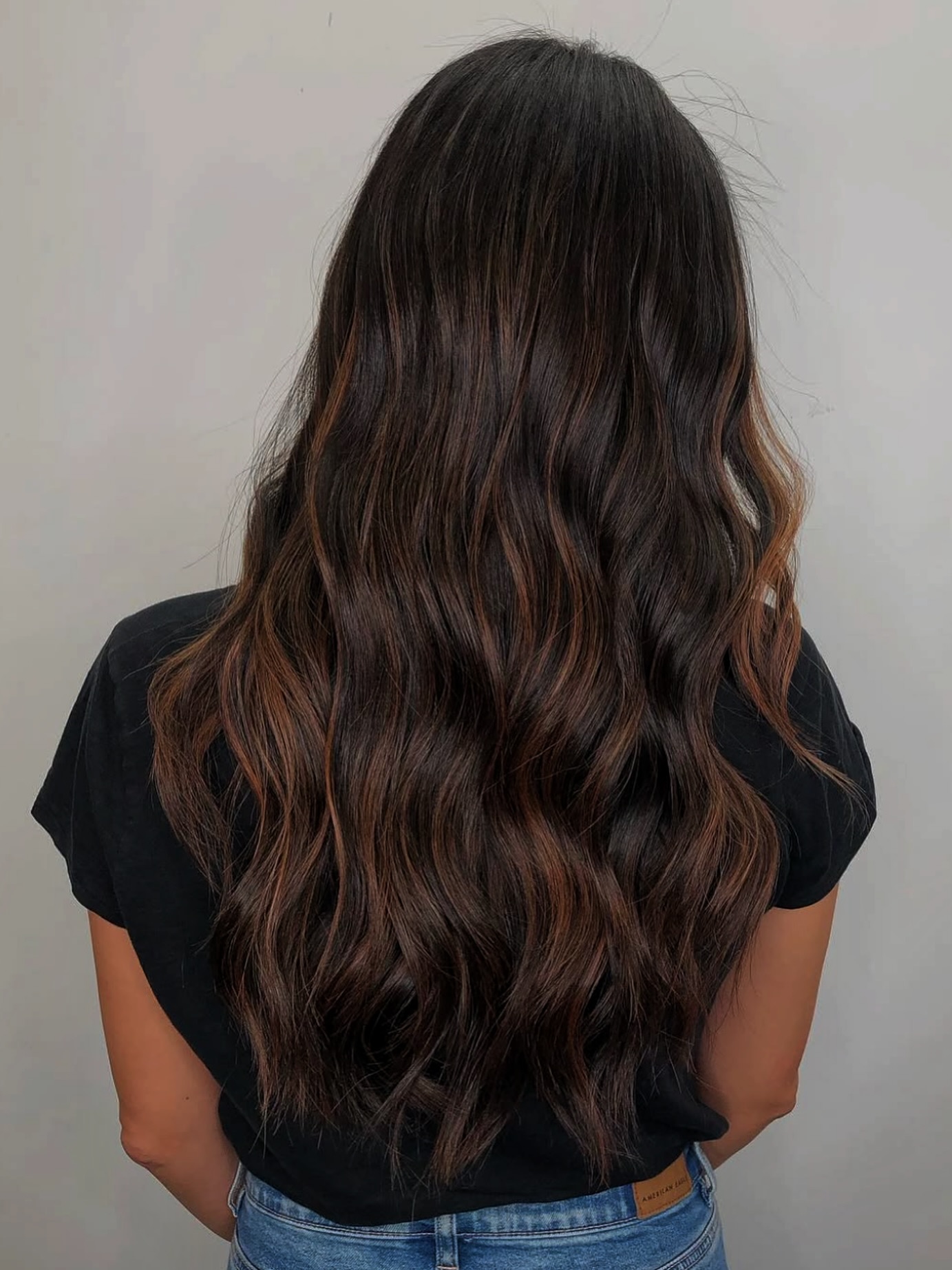 Dimensional Dark Brown Waves with Caramel Highlights