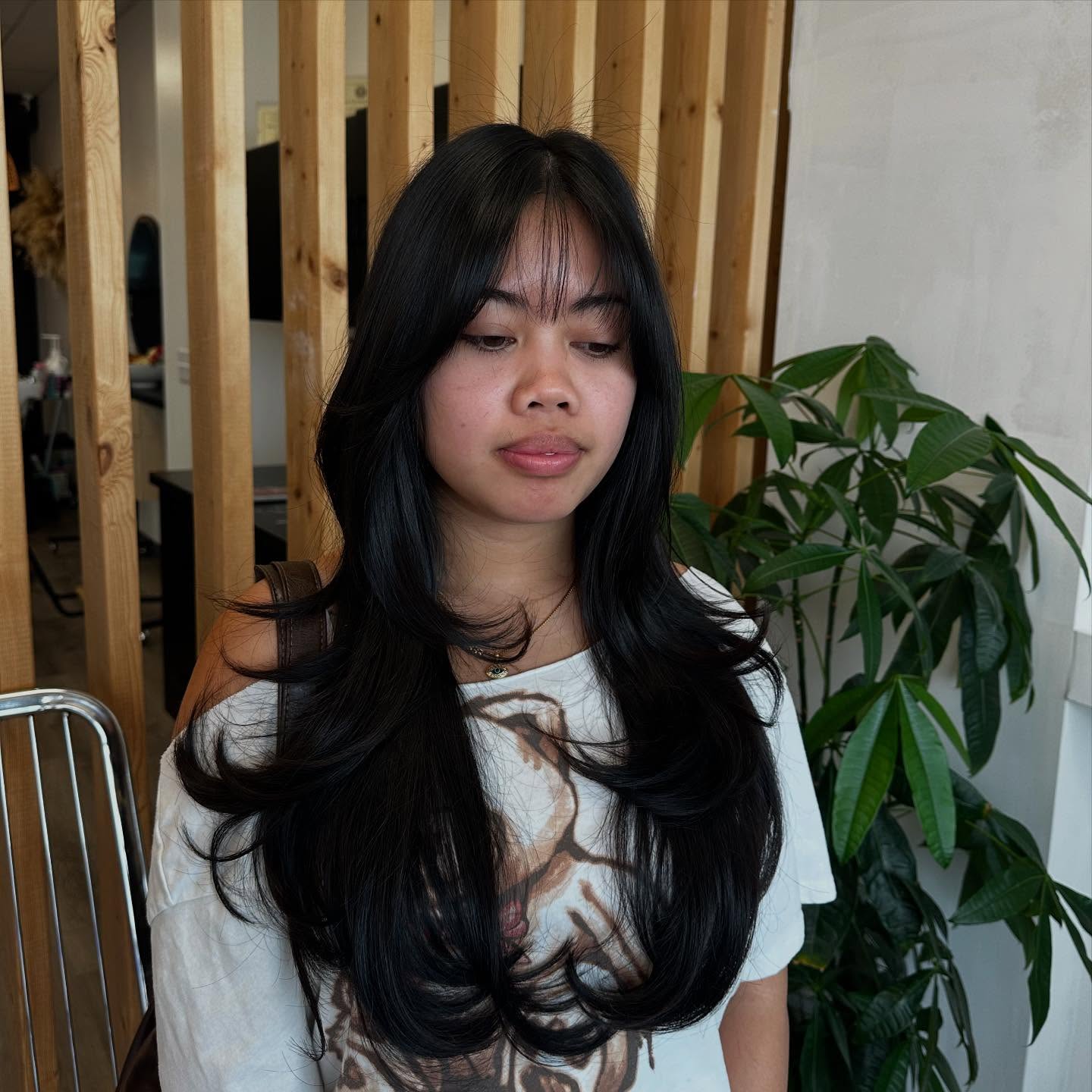 Glossy Long Layers with Soft Fringe