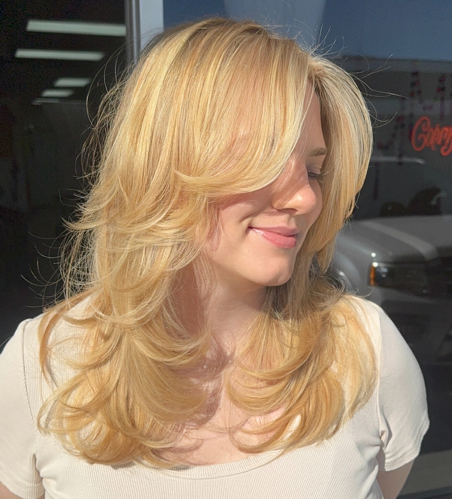 Sun-Kissed Golden Blonde Waves