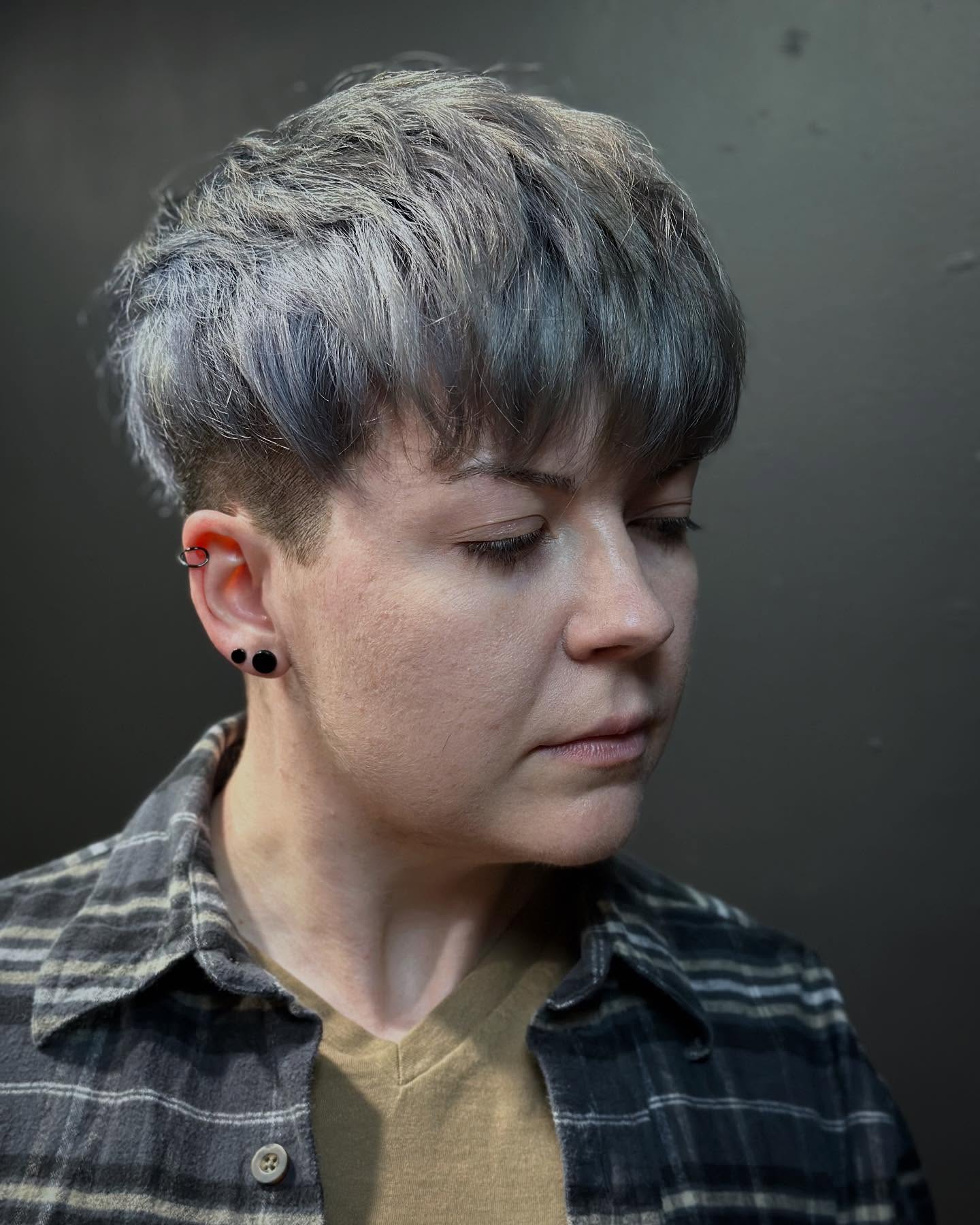 Textured Silver Pixie with Subtle Undercut