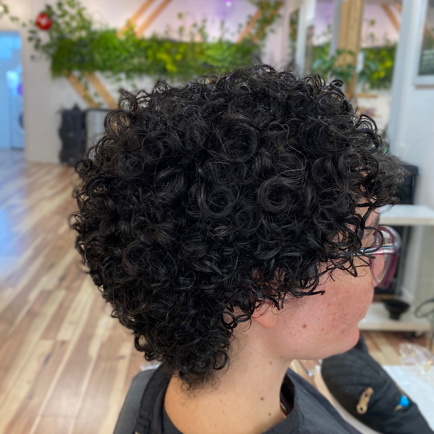 Textured Short Curly Cut with Defined Curls