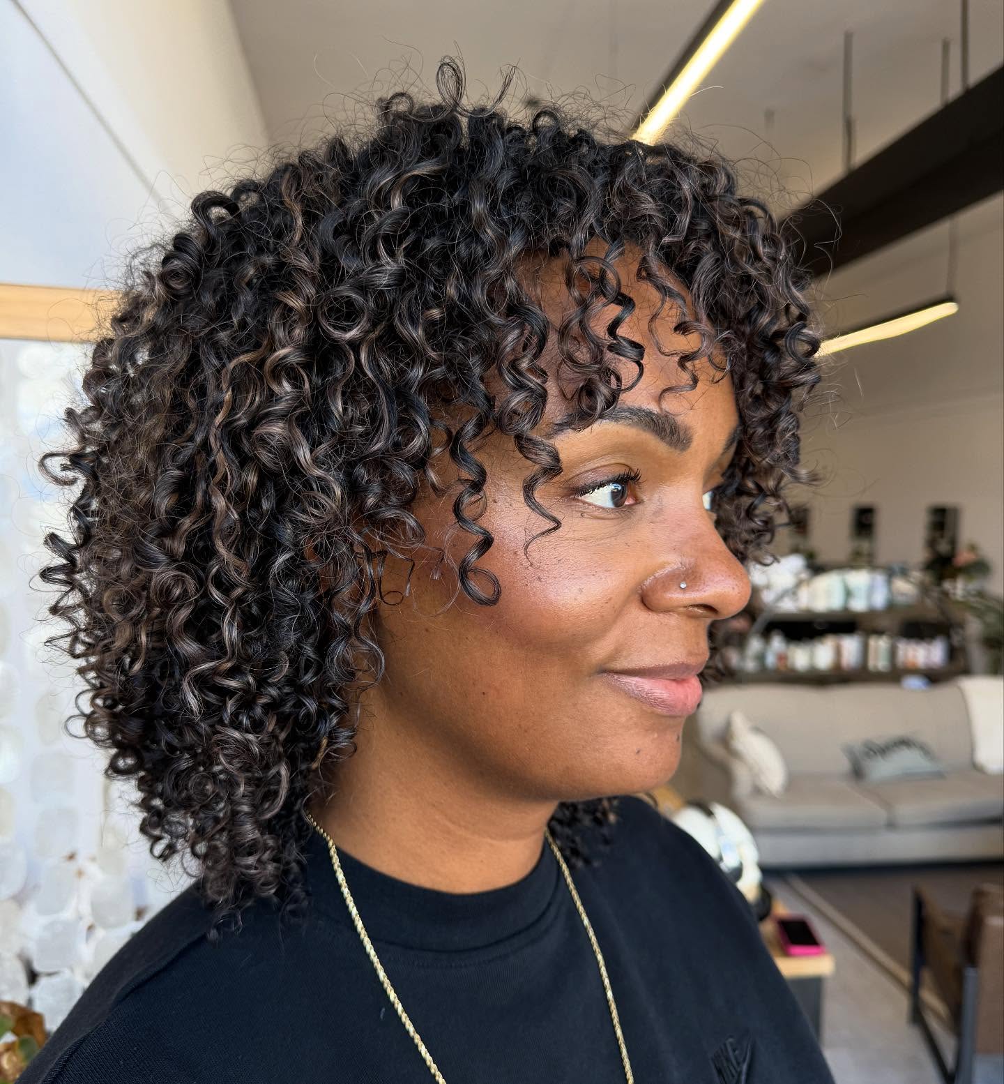 Chic Curly Bob with Defined Ringlets