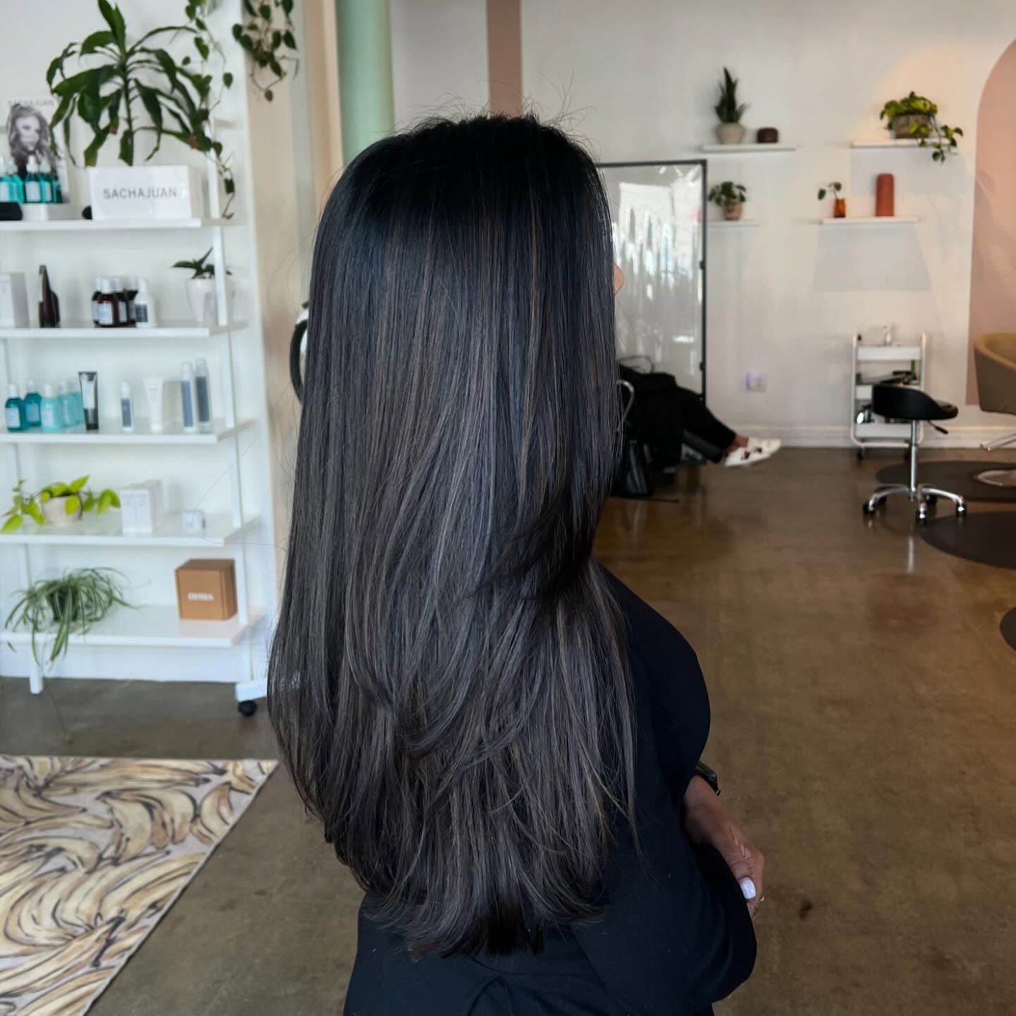 Elegant Ash Brunette Layers with Subtle Highlights