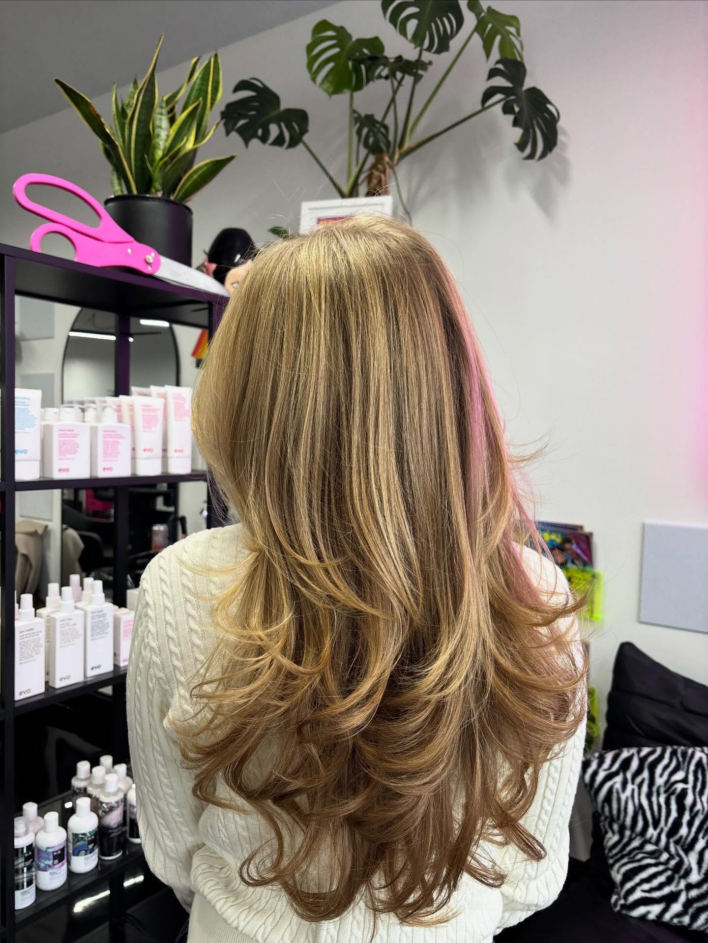 Luxurious Long Layers with Soft Cascading Waves