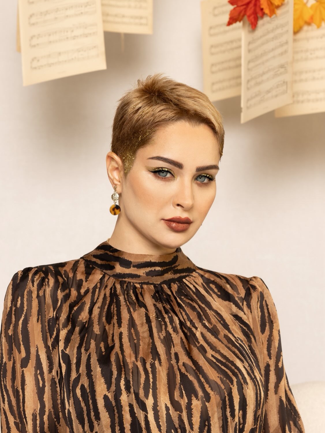Modern Golden-Blonde Tapered Pixie