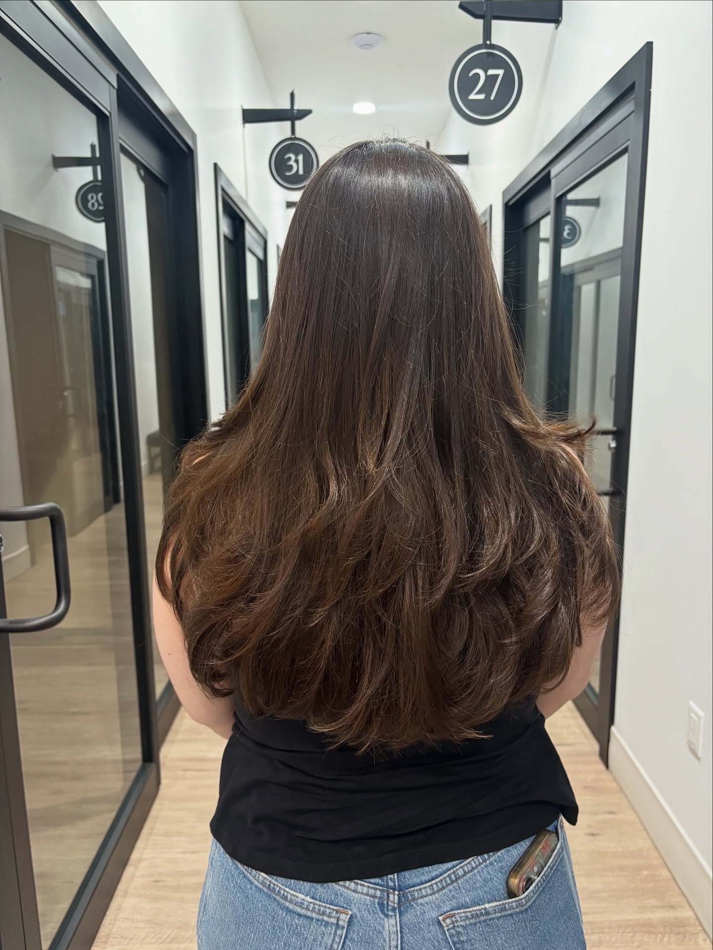 Radiant Long Layers with Soft Movement