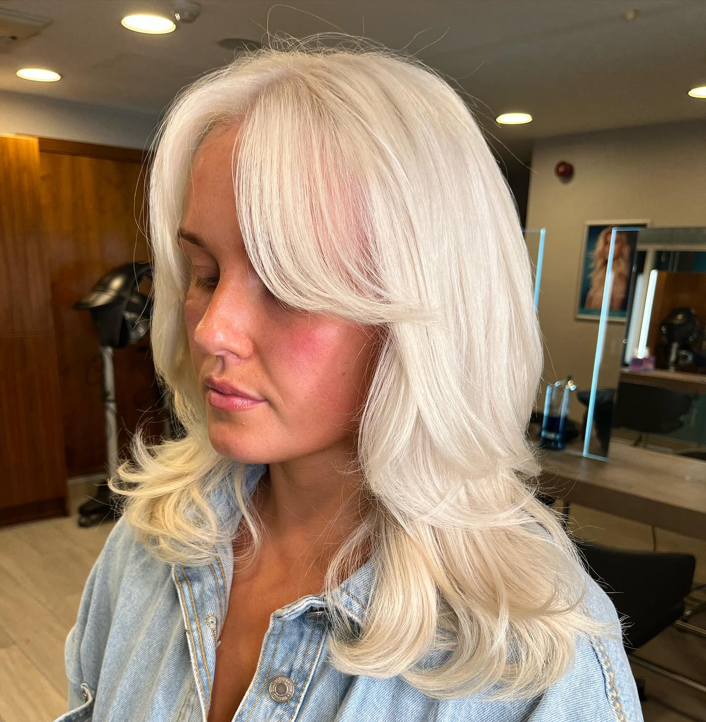 Softly Layered Platinum Waves